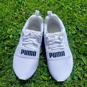 Puma Women’s Size-5.5 White Sneaker